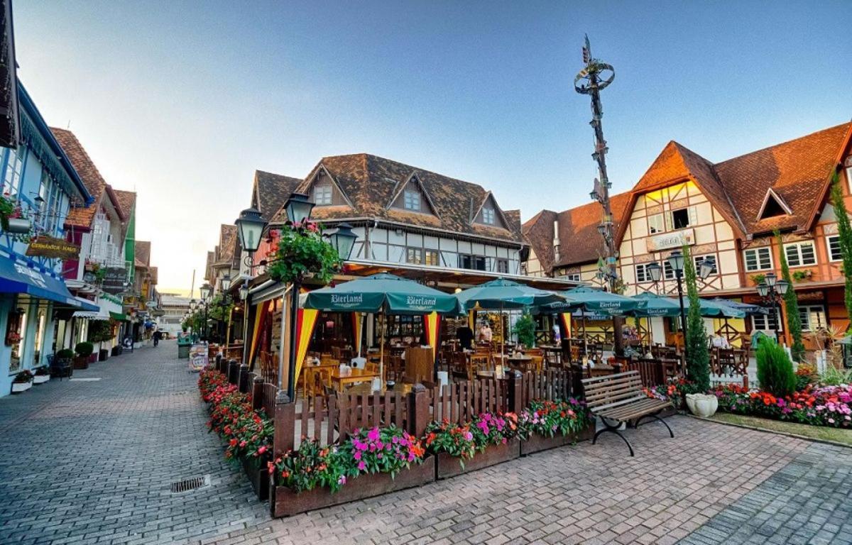 Quartos Proximos A Oktoberfest, Em Блуменау Экстерьер фото